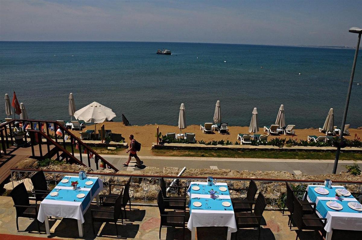 Cuba Beach Hotel Side Bagian luar foto
